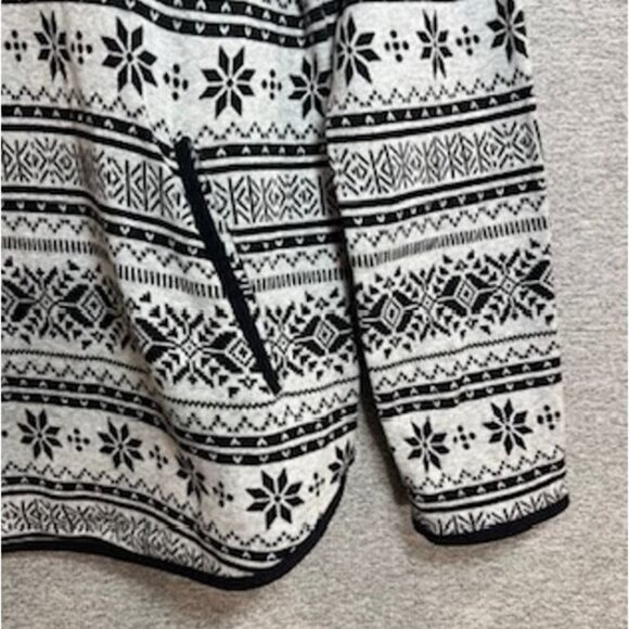 T by Talbots Womens Sweater Tops Medium Black Geometric Design Mock Neck Knit - Picture 4 of 12